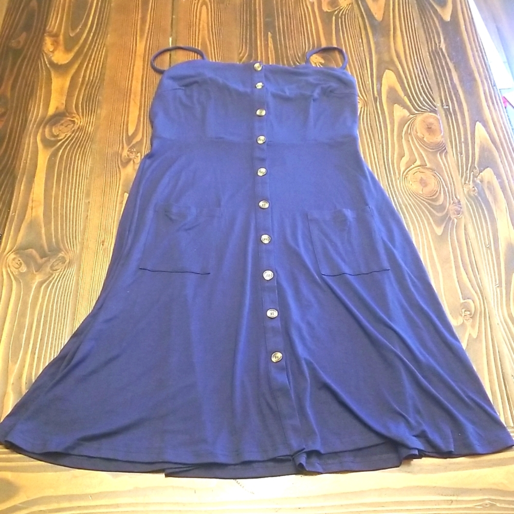 Berydress... Casual Summer Dress flattering A-line